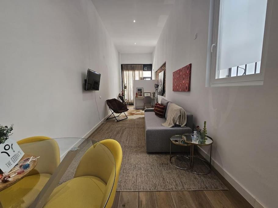 The Gabriels Con Terraza Apartment มาดริด ภายนอก รูปภาพ